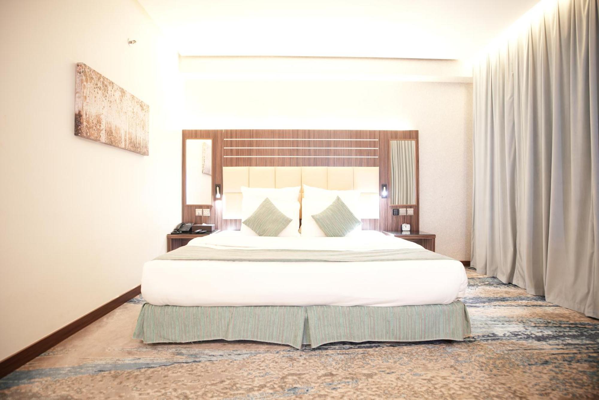 White Diamond Hotel Sari Джедда Экстерьер фото